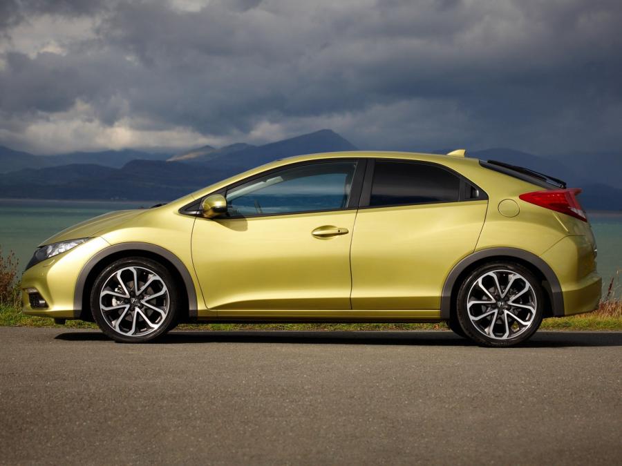  Honda Civic 2012 года  (UK) (фото 16 из 30)